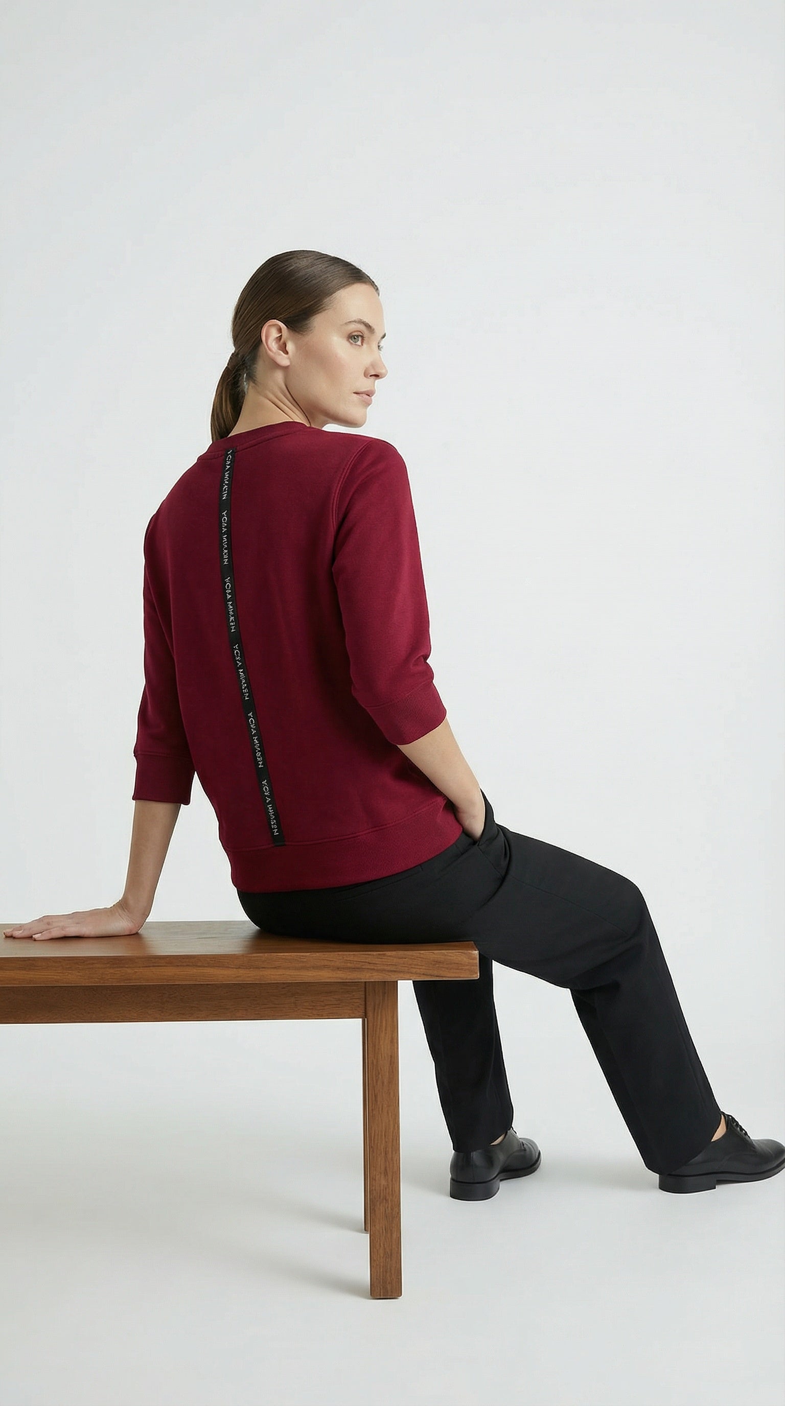 GELINA Burgundy