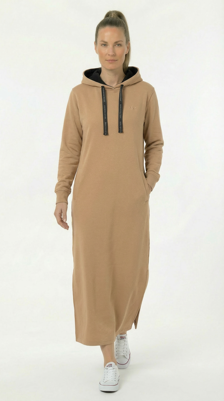 MARTINA Camel