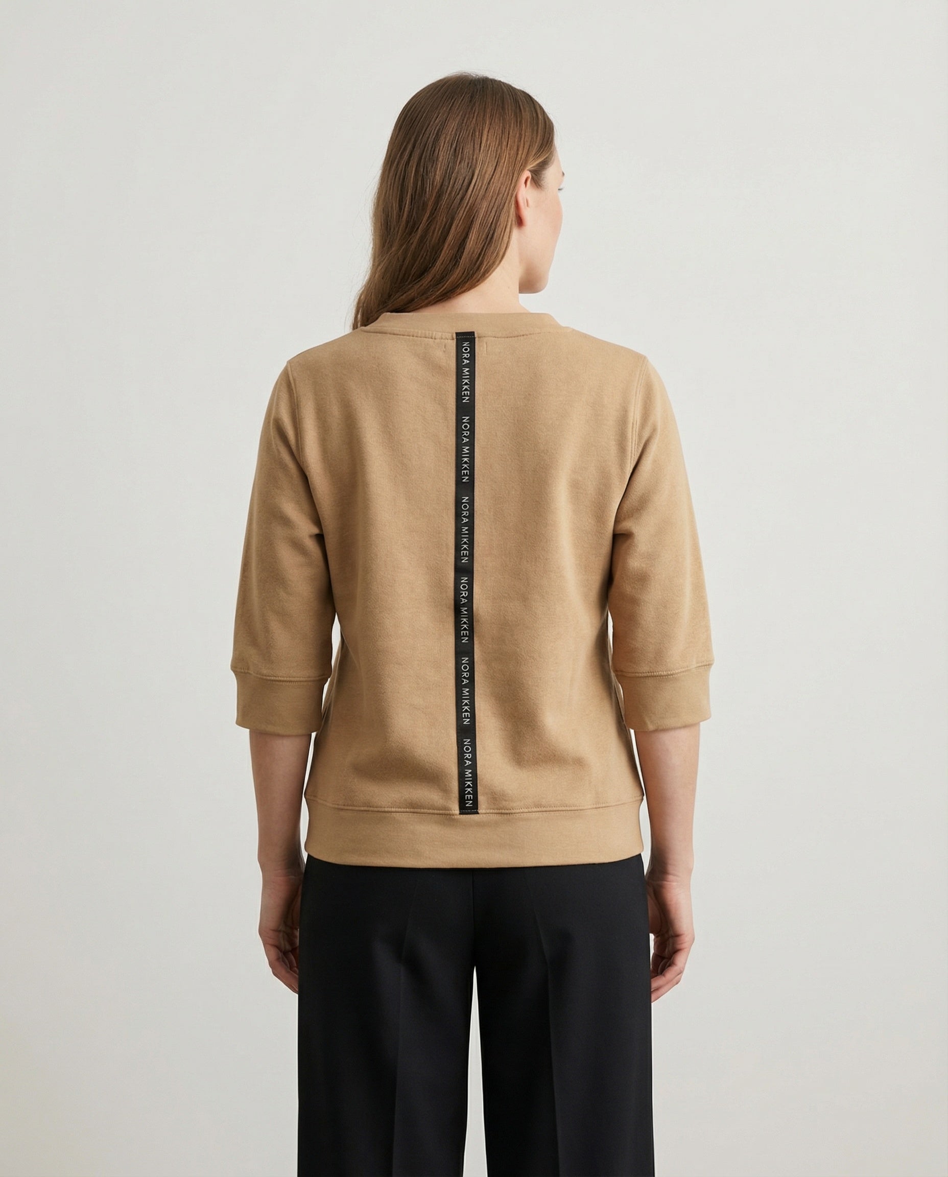 GELINA Camel